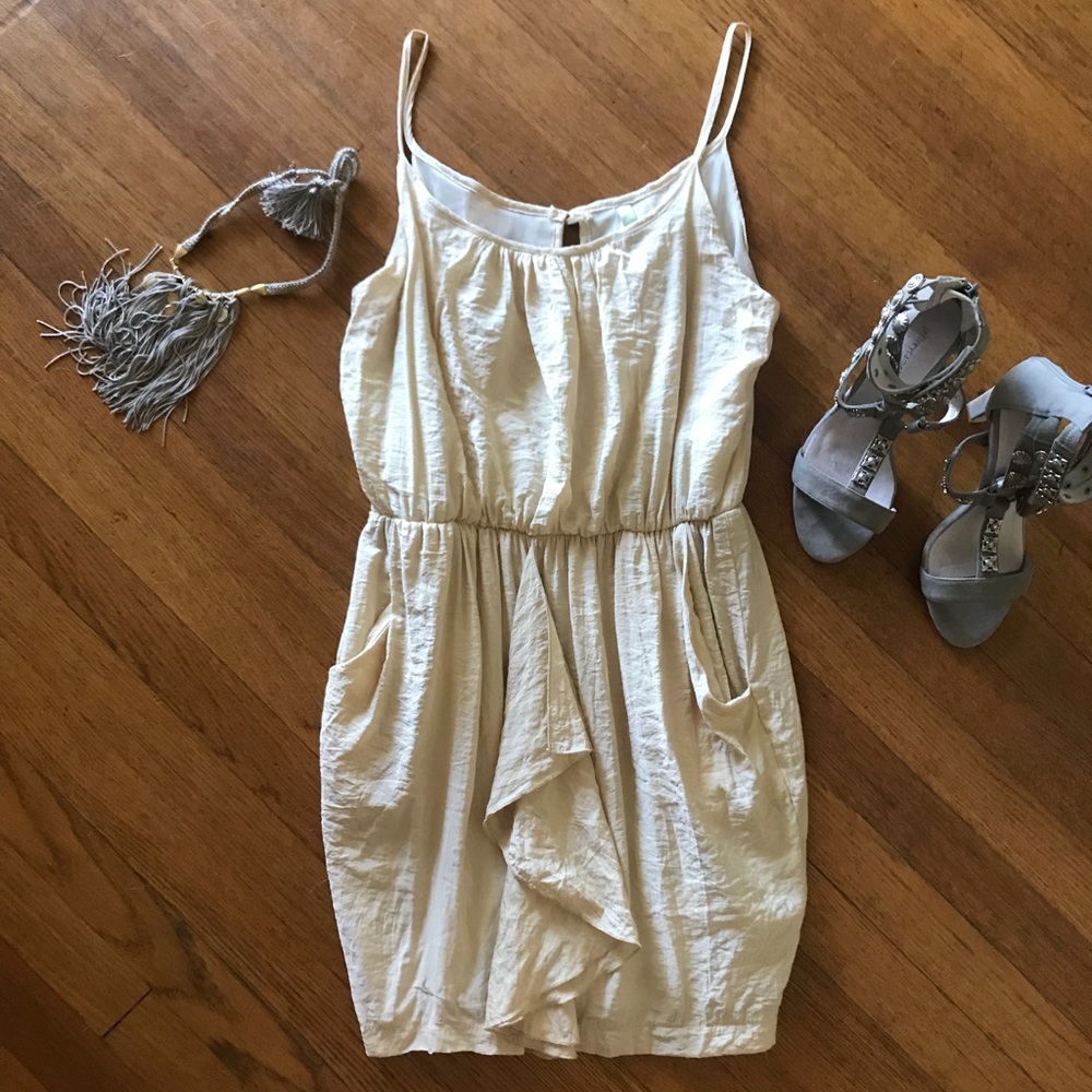 Serena van der Woodsen style early 2010’s Spaghetti Strap Cream Dress, Sz Medium